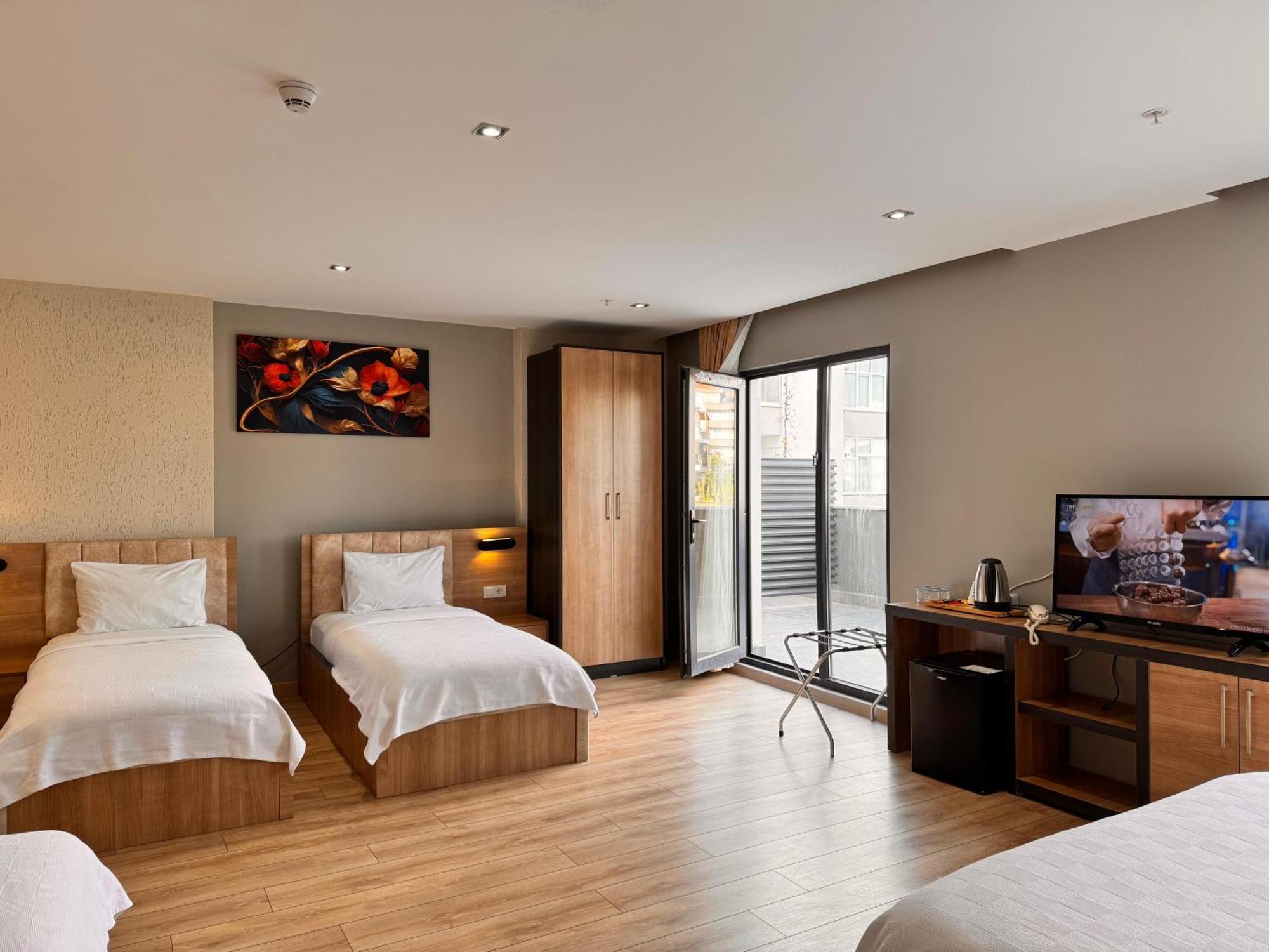 Innport Hotel Gebze Esterno foto