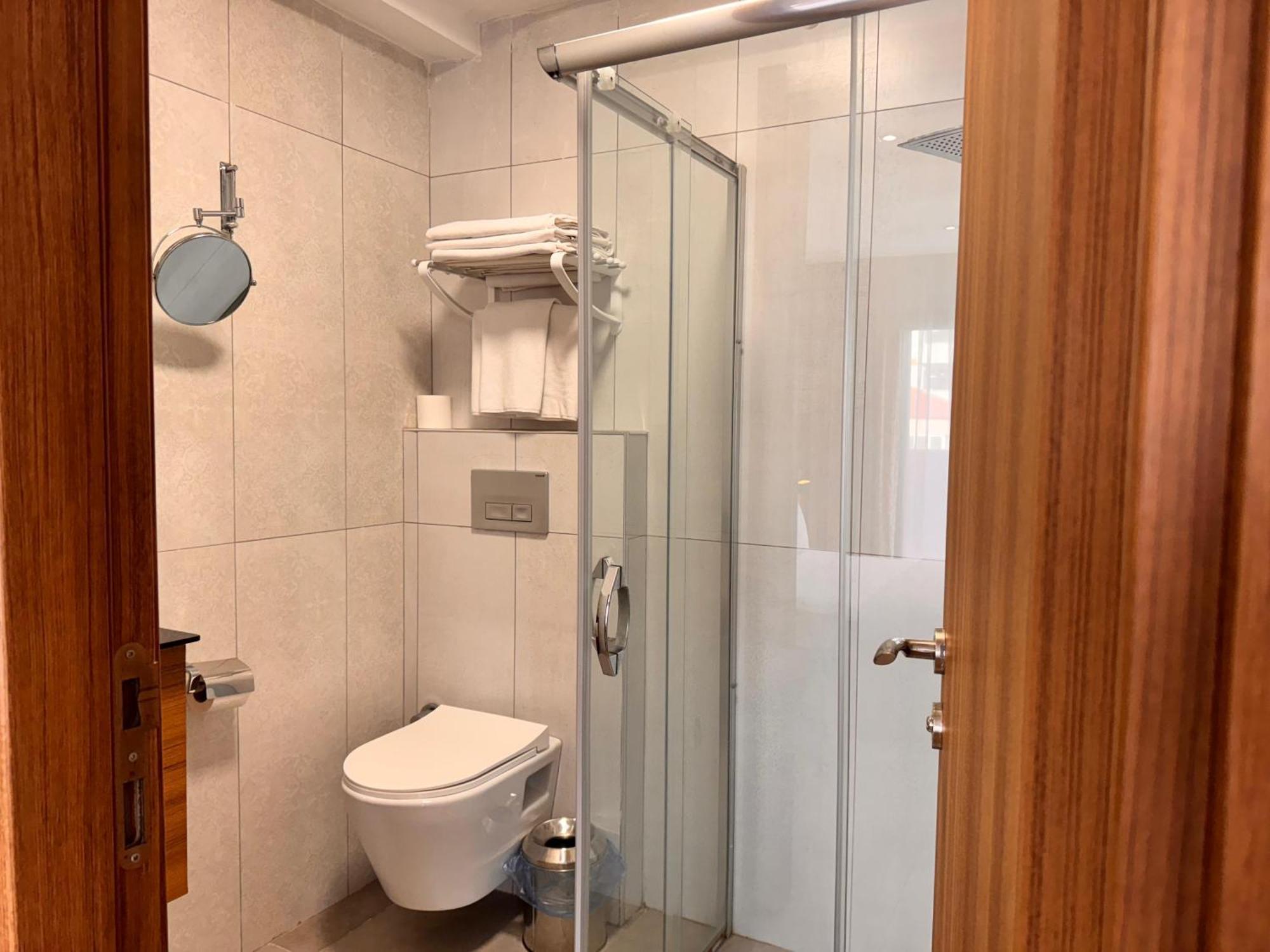 Innport Hotel Gebze Esterno foto