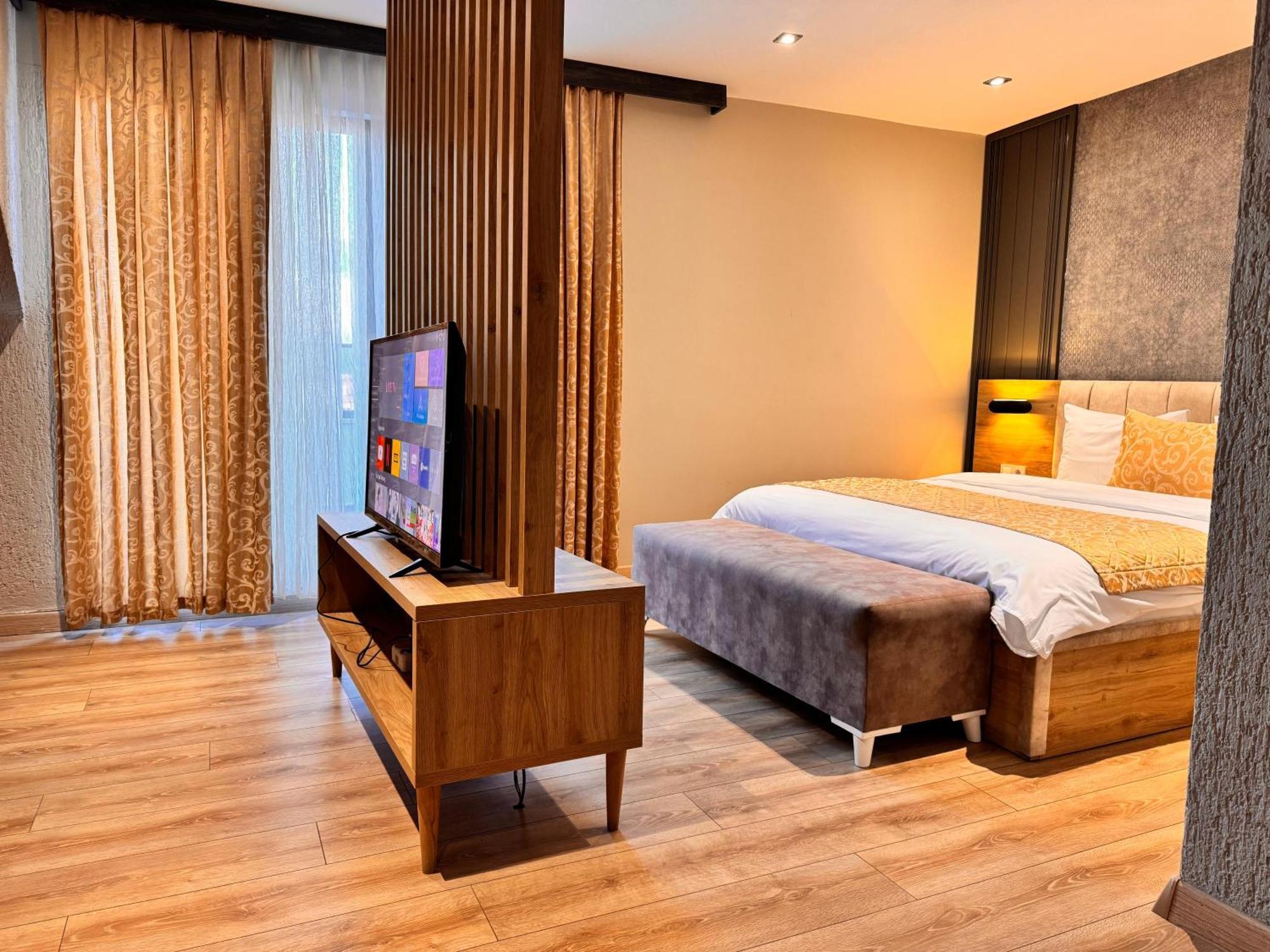 Innport Hotel Gebze Esterno foto